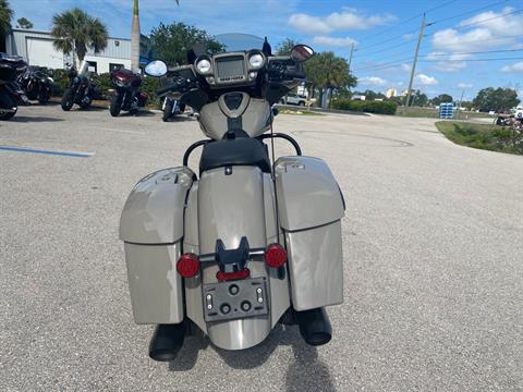 2023 Indian Motorcycle Chieftain® Dark Horse® in Fort Myers, Florida - Photo 4