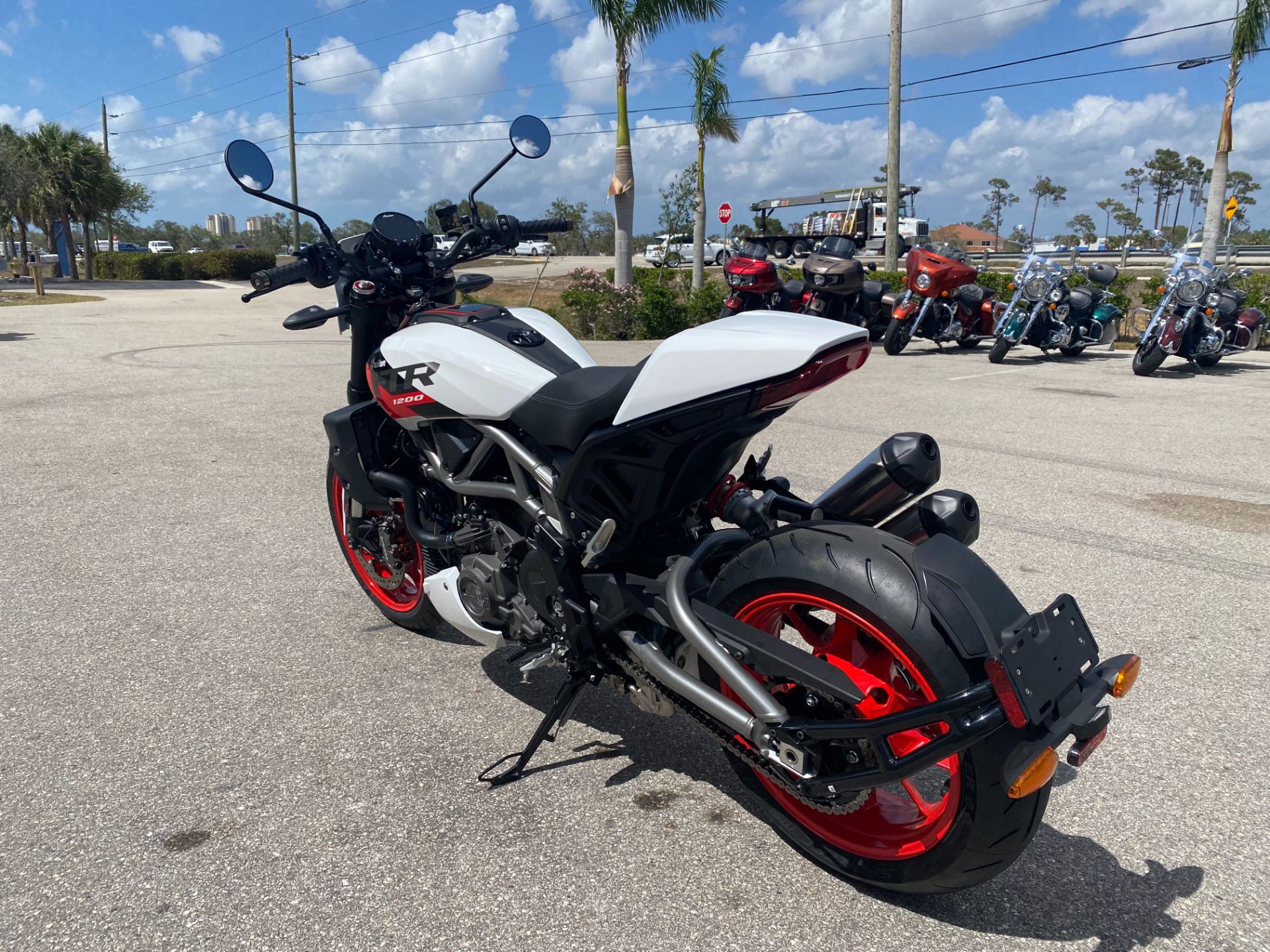 2023 Indian Motorcycle FTR Sport in Fort Myers, Florida - Photo 5
