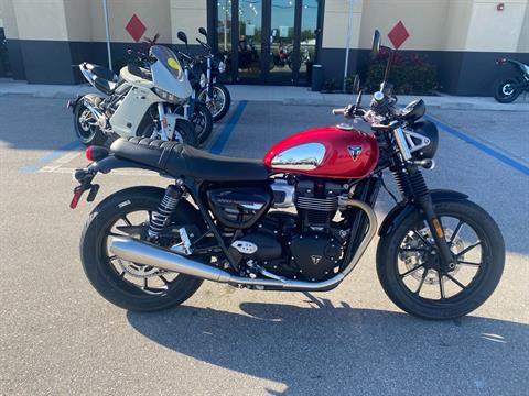 2023 Triumph Speed Twin 900 Chrome Edition in Fort Myers, Florida - Photo 2