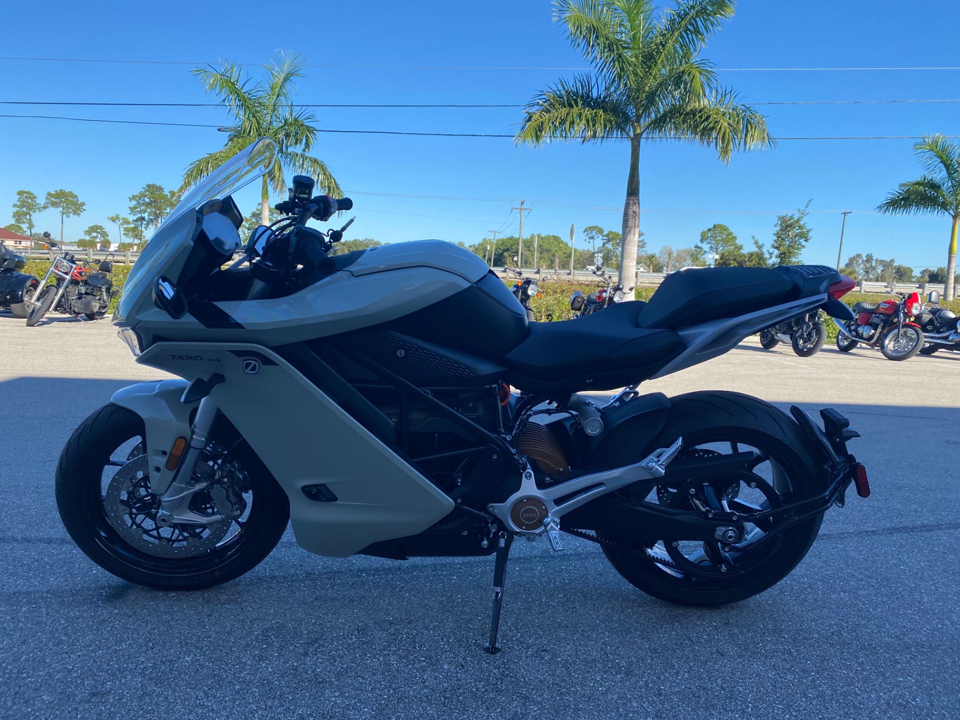 2022 Zero Motorcycles SR/S NA ZF15.6 Premium in Fort Myers, Florida - Photo 7