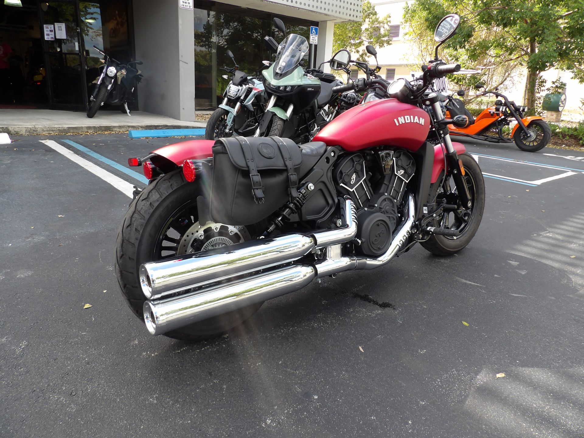2022 Indian Motorcycle Scout® Bobber Sixty ABS in Fort Lauderdale, Florida - Photo 3