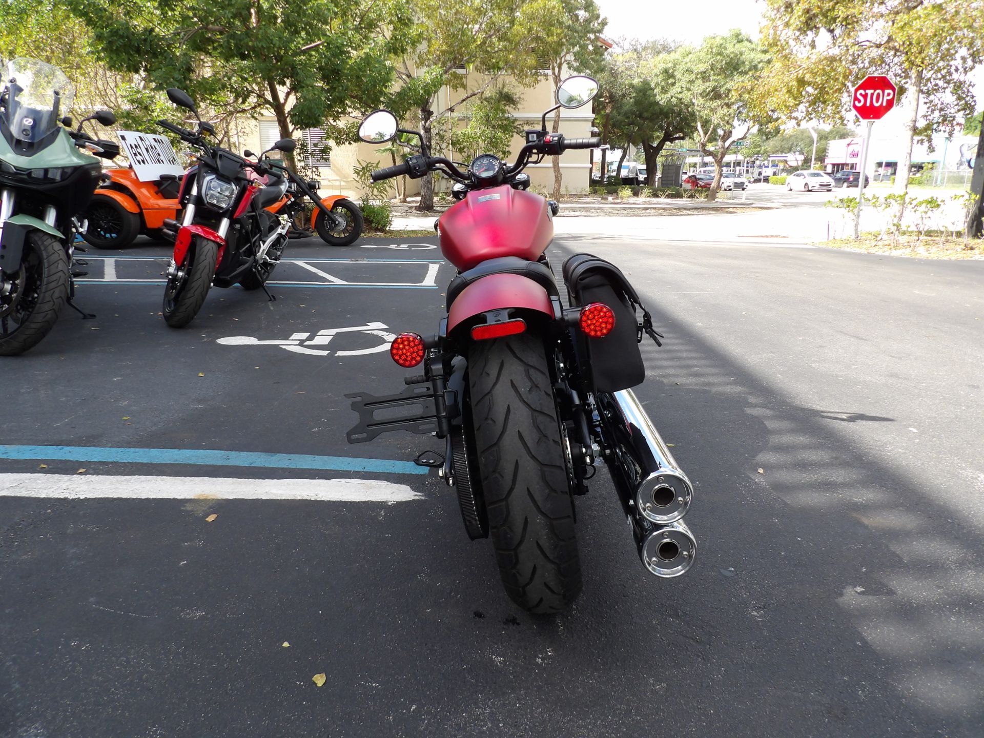 2022 Indian Motorcycle Scout® Bobber Sixty ABS in Fort Lauderdale, Florida - Photo 4