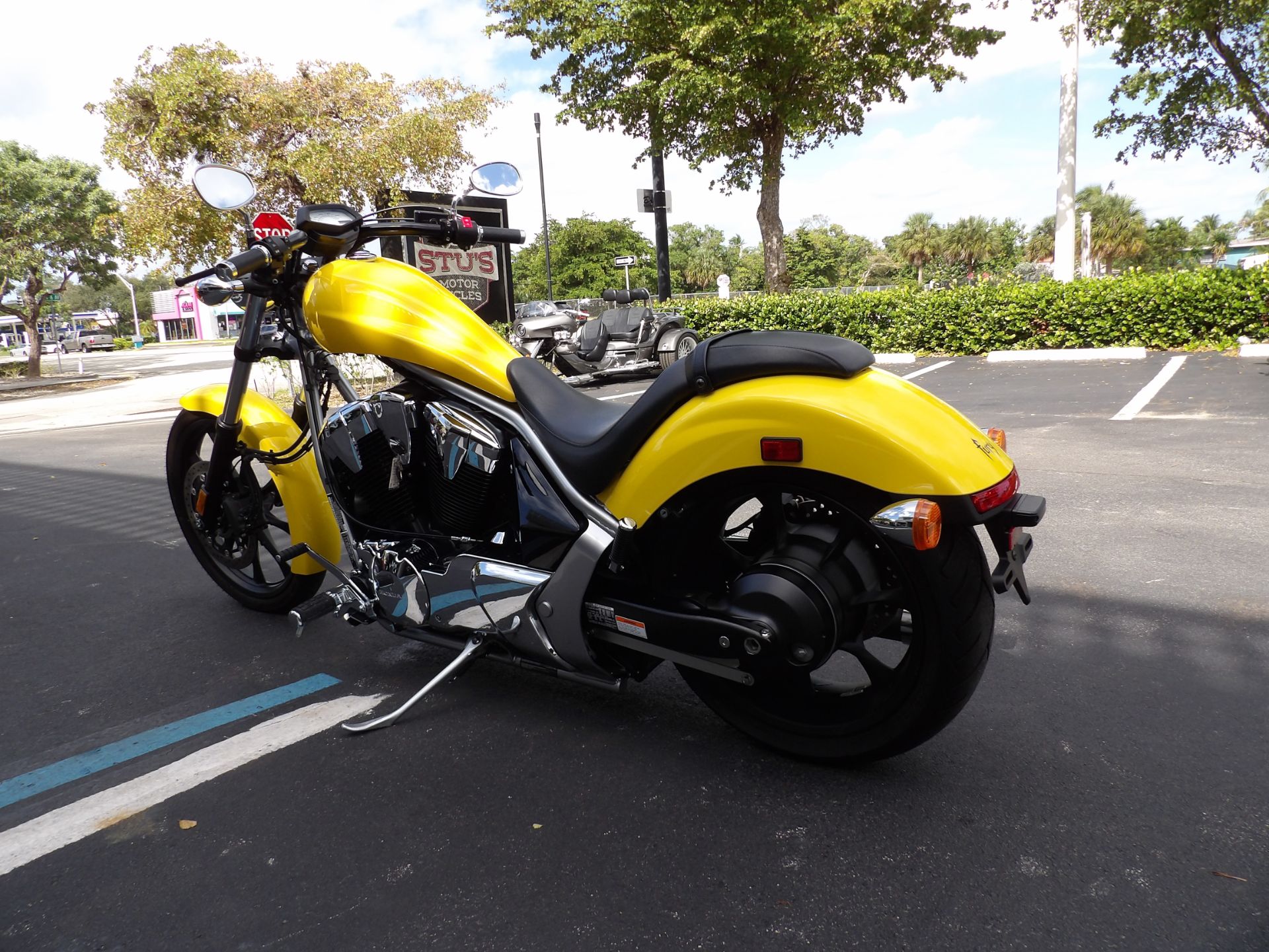 2022 Honda Fury ABS in Fort Lauderdale, Florida - Photo 5
