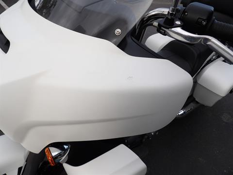 2020 Indian Motorcycle Roadmaster® Dark Horse® in Fort Lauderdale, Florida - Photo 11