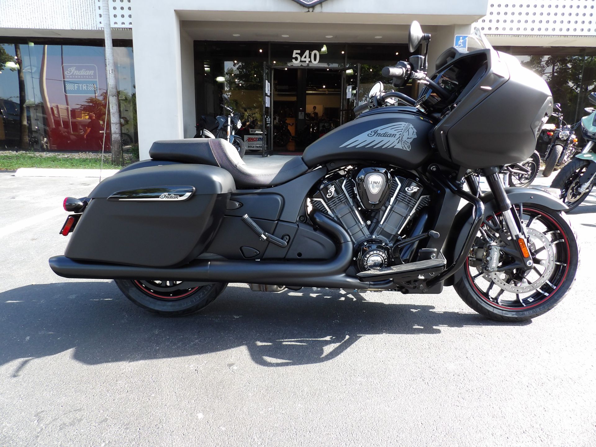 2023 Indian Motorcycle Challenger® Dark Horse® in Fort Lauderdale, Florida - Photo 2