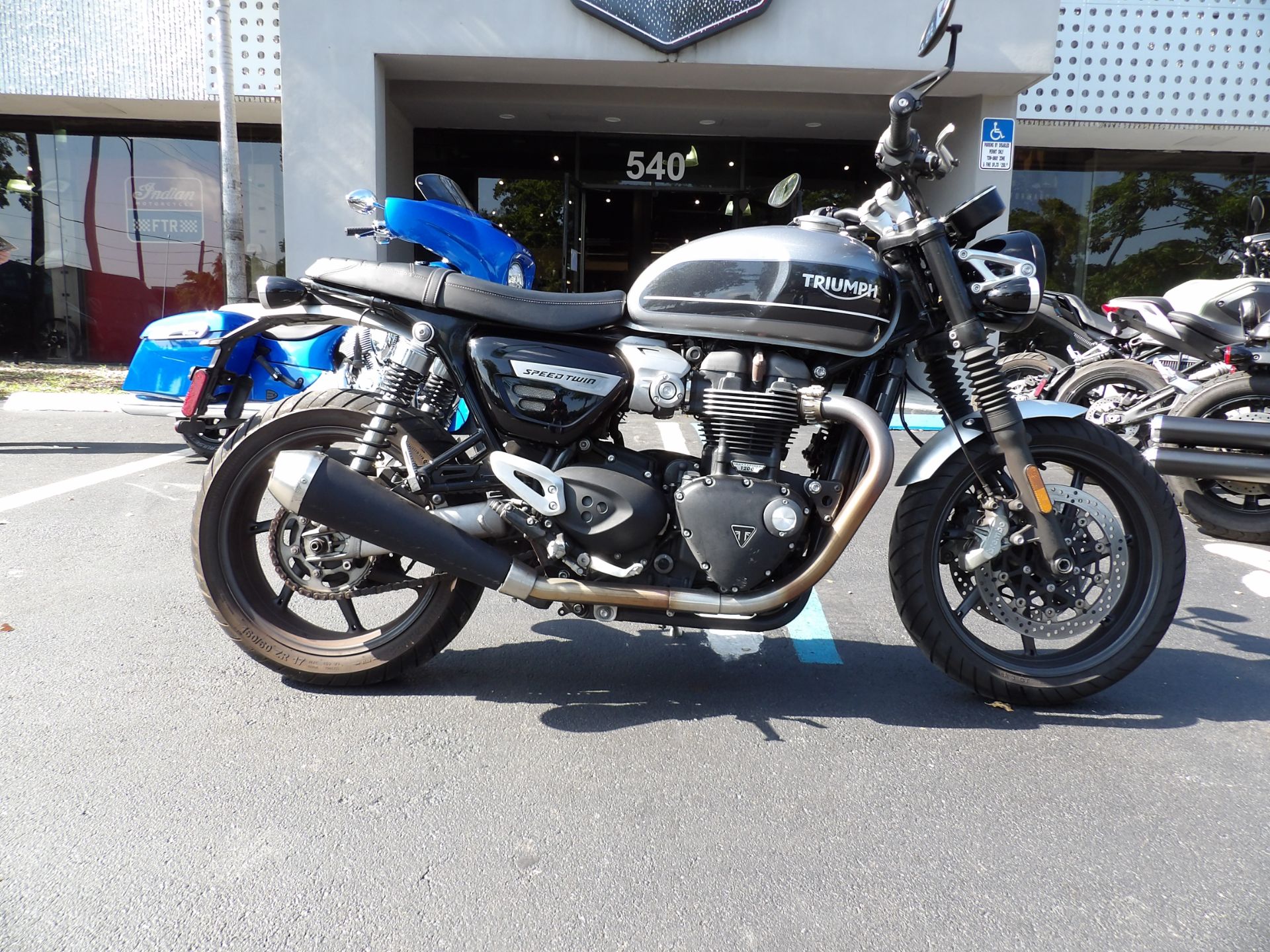 2020 Triumph Speed Twin in Fort Lauderdale, Florida - Photo 2