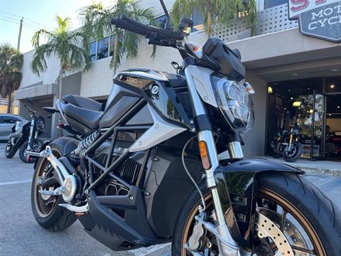 2023 Zero Motorcycles SR/F NA ZF17.3 in Fort Lauderdale, Florida - Photo 10