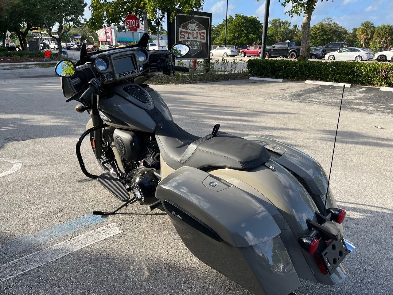 2022 Indian Motorcycle Chieftain® Dark Horse® in Fort Lauderdale, Florida - Photo 5
