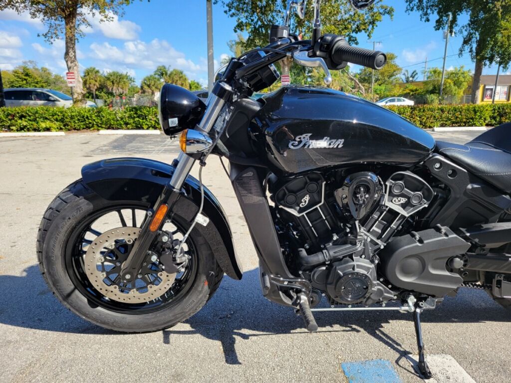 2023 Indian Motorcycle Scout® Sixty in Fort Lauderdale, Florida - Photo 3