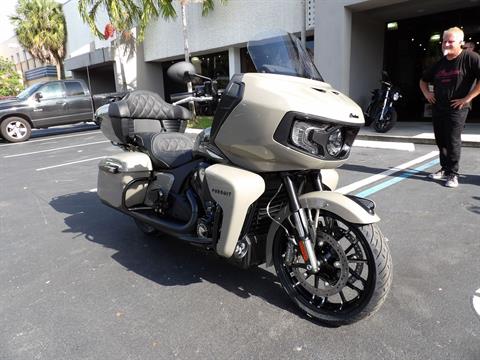 2023 Indian Motorcycle Pursuit® Dark Horse® Icon with Premium Package in Fort Lauderdale, Florida - Photo 9