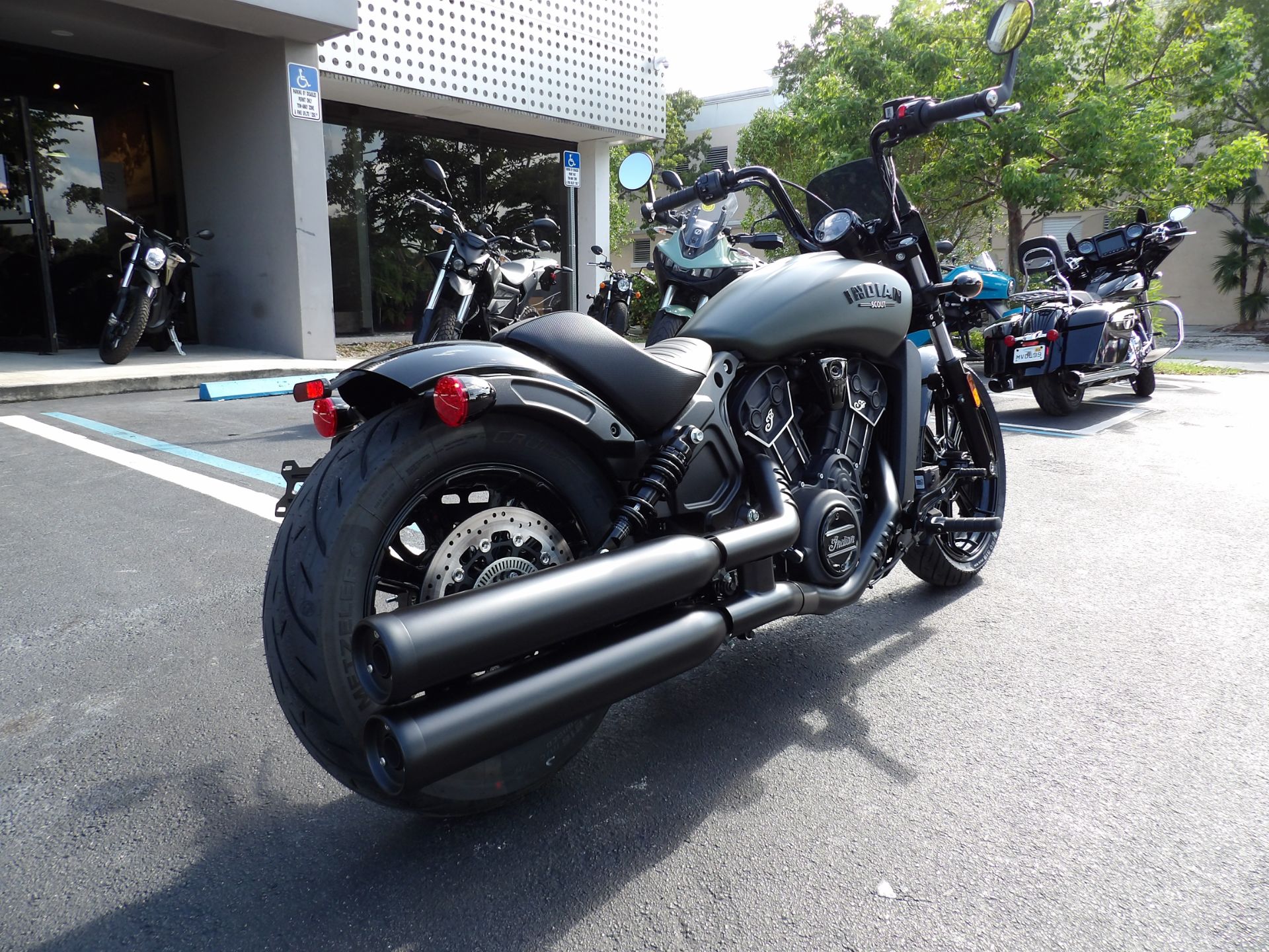 2023 Indian Motorcycle Scout® Rogue ABS in Fort Lauderdale, Florida - Photo 3
