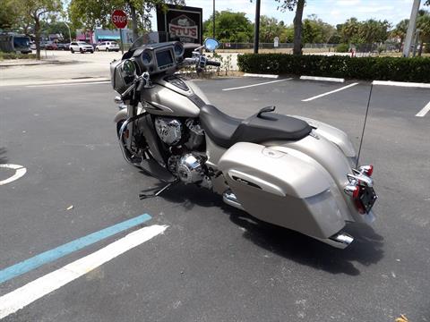 2022 Indian Motorcycle Chieftain® Limited in Fort Lauderdale, Florida - Photo 5