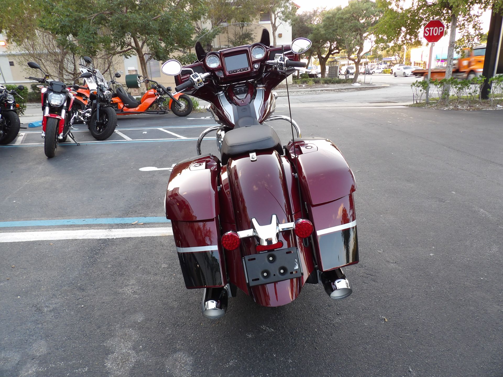2024 Indian Motorcycle Chieftain® Limited with PowerBand Audio Package in Fort Lauderdale, Florida - Photo 4