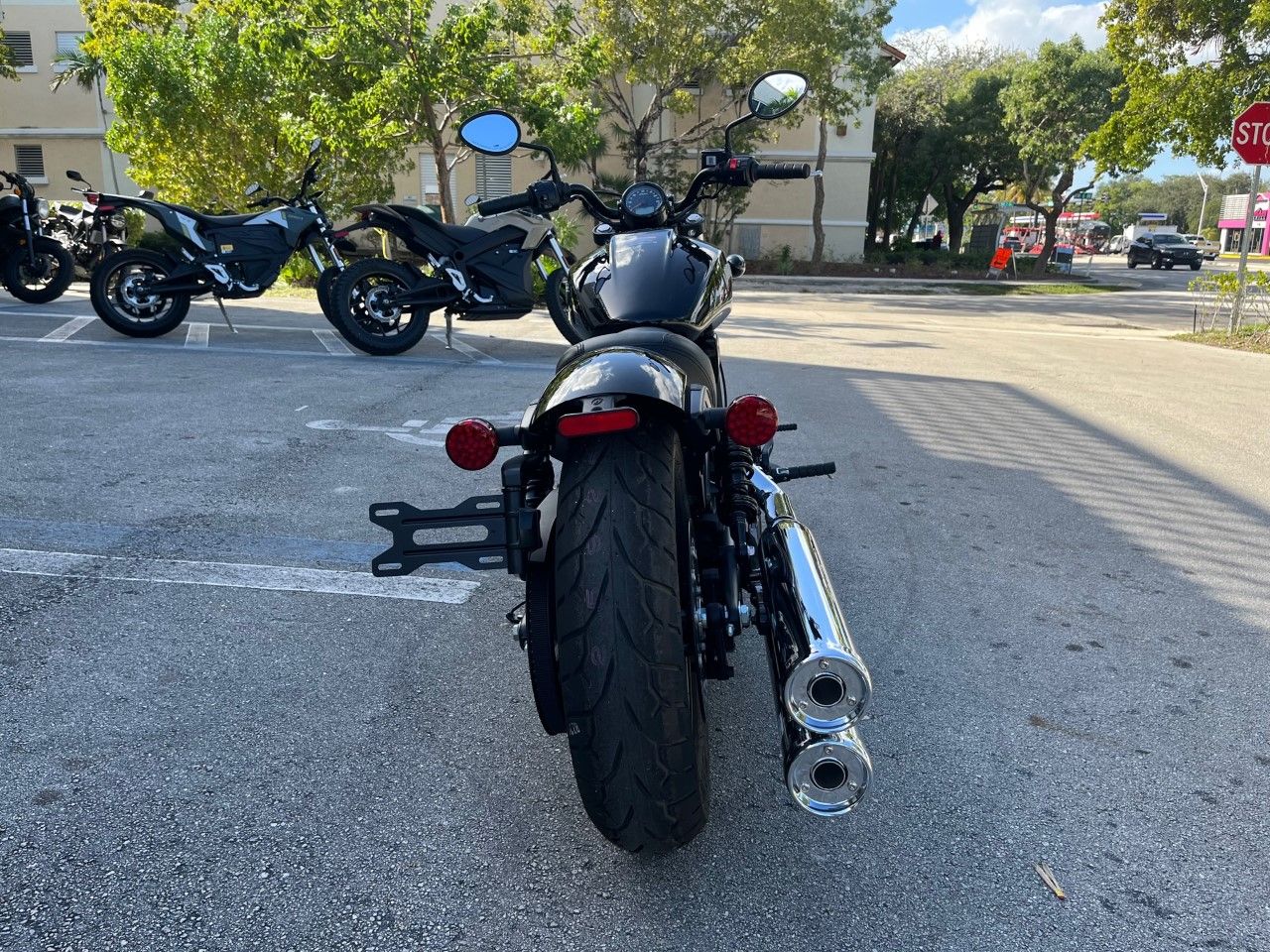 2023 Indian Motorcycle Scout® Bobber Sixty in Fort Lauderdale, Florida - Photo 4