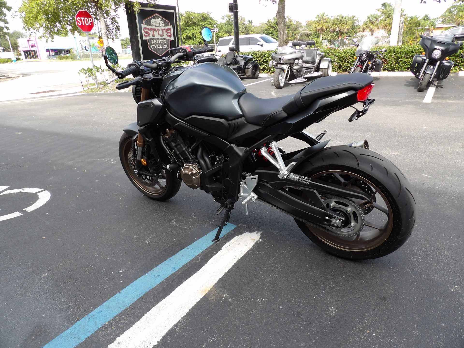2023 Honda CB650R ABS in Fort Lauderdale, Florida - Photo 5
