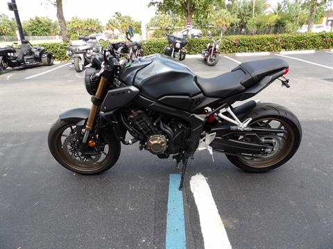 2023 Honda CB650R ABS in Fort Lauderdale, Florida - Photo 6