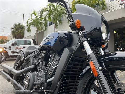 2023 Indian Motorcycle Scout® Rogue ABS Icon in Fort Lauderdale, Florida - Photo 9