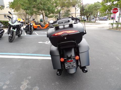 2023 Indian Motorcycle Roadmaster® Dark Horse® in Fort Lauderdale, Florida - Photo 4