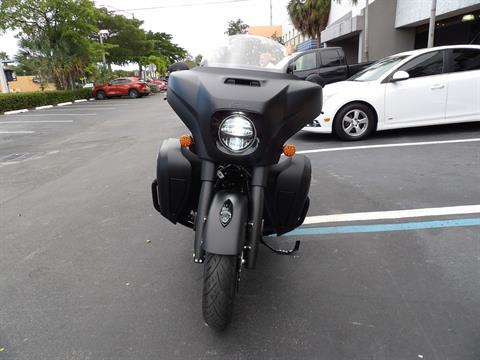2023 Indian Motorcycle Roadmaster® Dark Horse® in Fort Lauderdale, Florida - Photo 8
