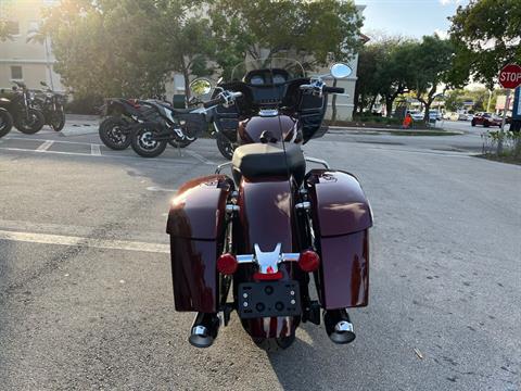 2022 Indian Motorcycle Challenger® Limited in Fort Lauderdale, Florida - Photo 4