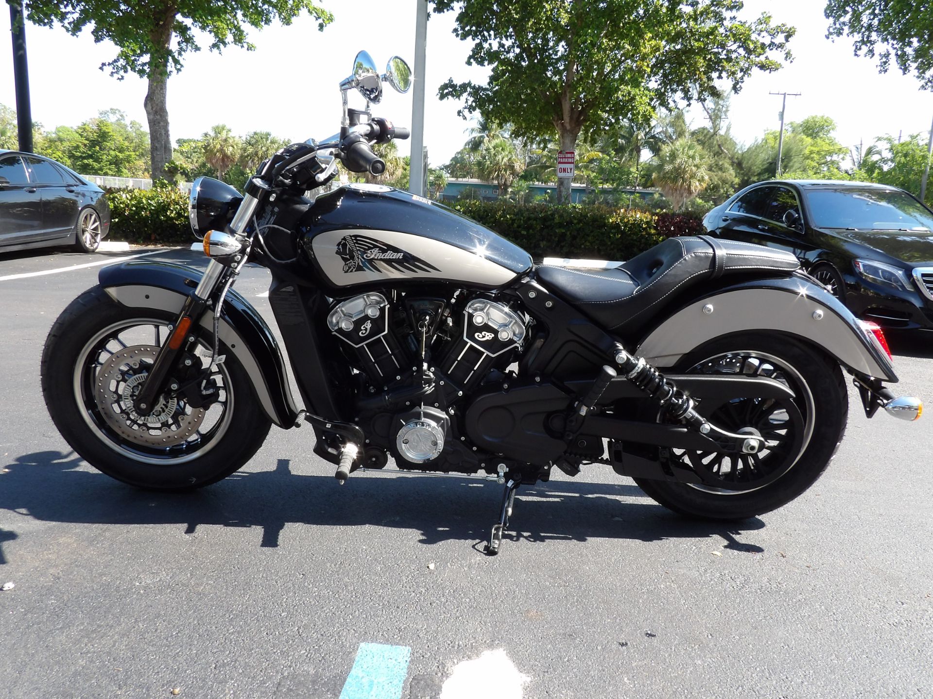2023 Indian Motorcycle Scout® ABS Icon in Fort Lauderdale, Florida - Photo 6