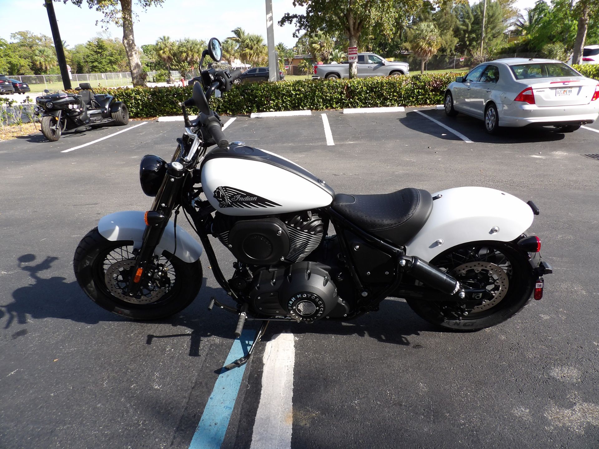 2024 Indian Motorcycle Chief Bobber in Fort Lauderdale, Florida - Photo 6