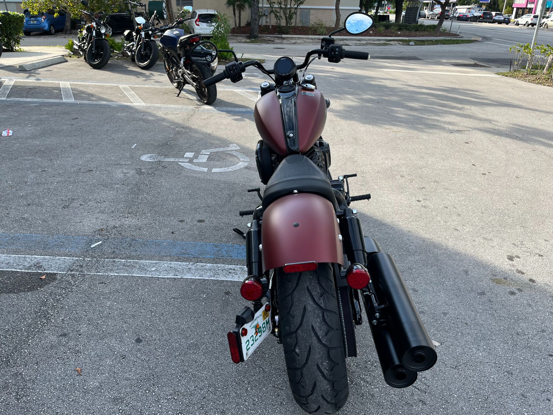 2023 Indian Motorcycle Chief Bobber Dark Horse® Icon in Fort Lauderdale, Florida - Photo 4