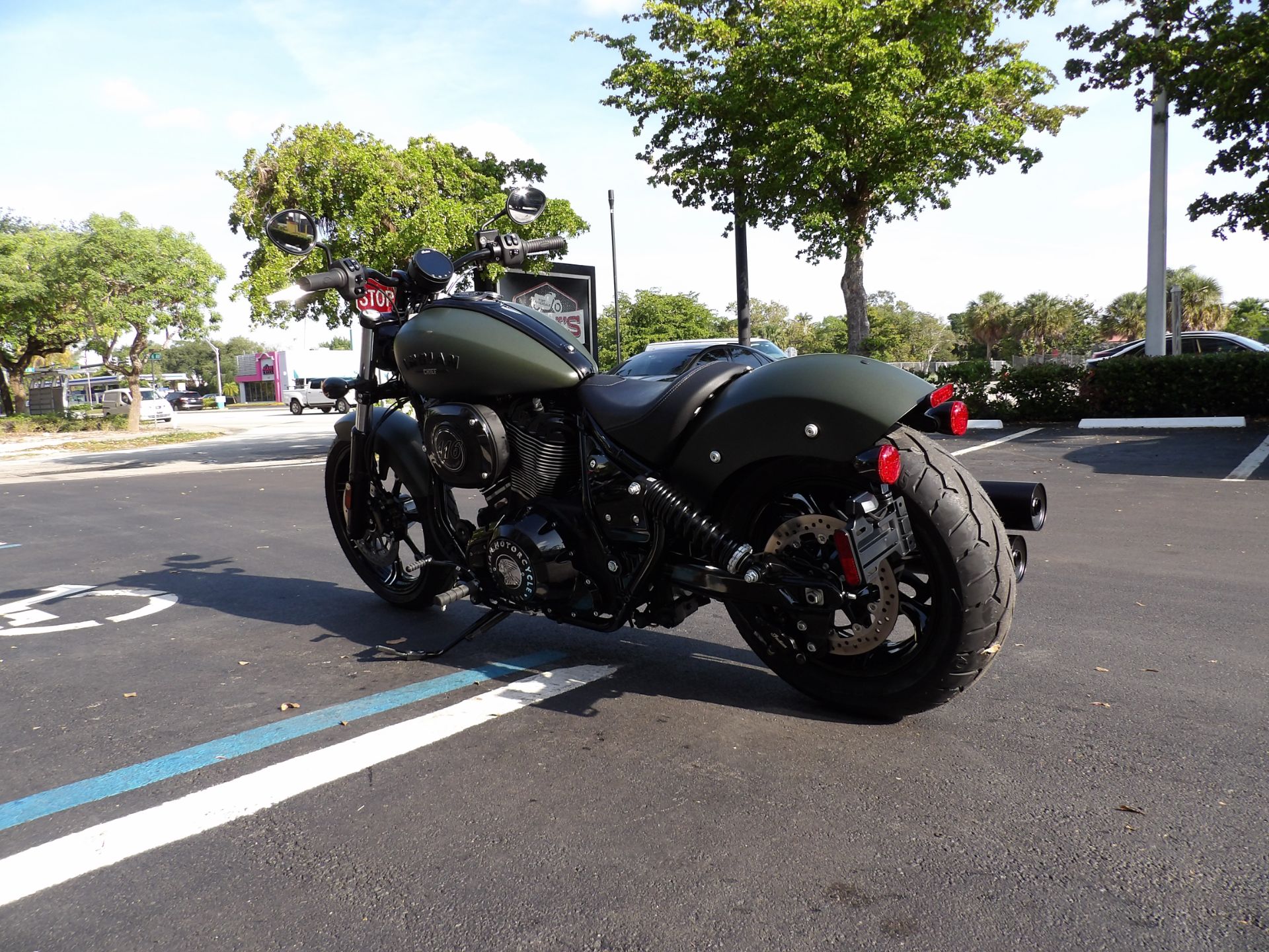 2022 Indian Motorcycle Chief Bobber Dark Horse® in Fort Lauderdale, Florida - Photo 5