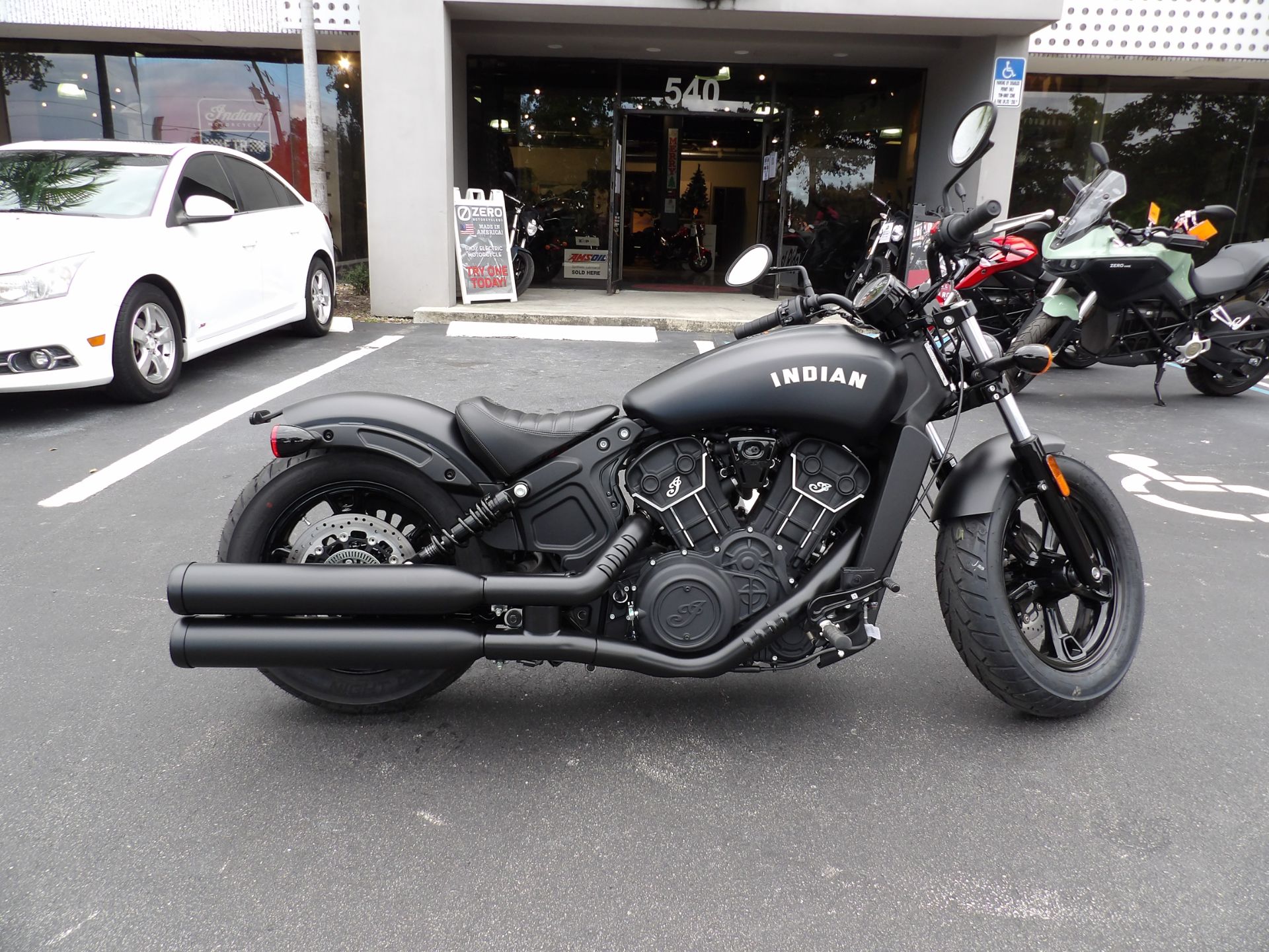 2024 Indian Motorcycle Scout® Bobber Sixty ABS in Fort Lauderdale, Florida - Photo 2