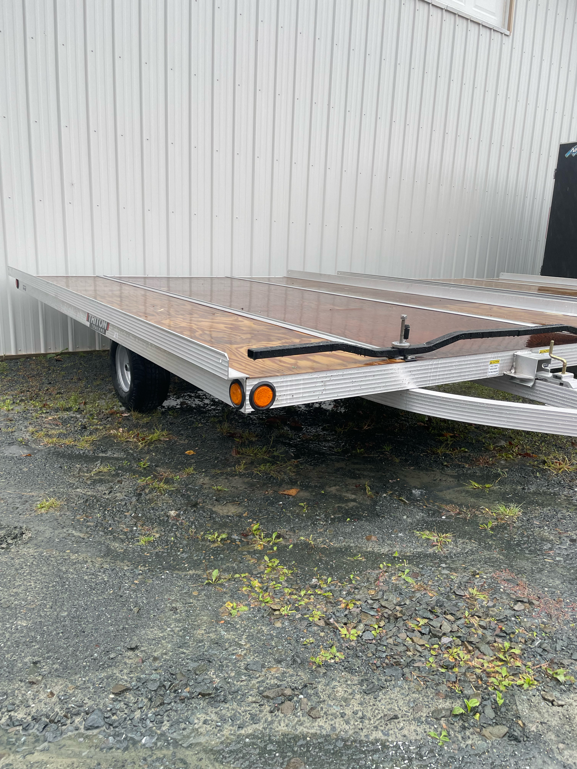 2023 Triton Trailers XT 12-101 SQ in Troy, New York - Photo 4