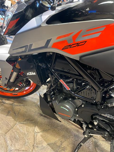 2023 KTM 200 Duke in Troy, New York - Photo 4