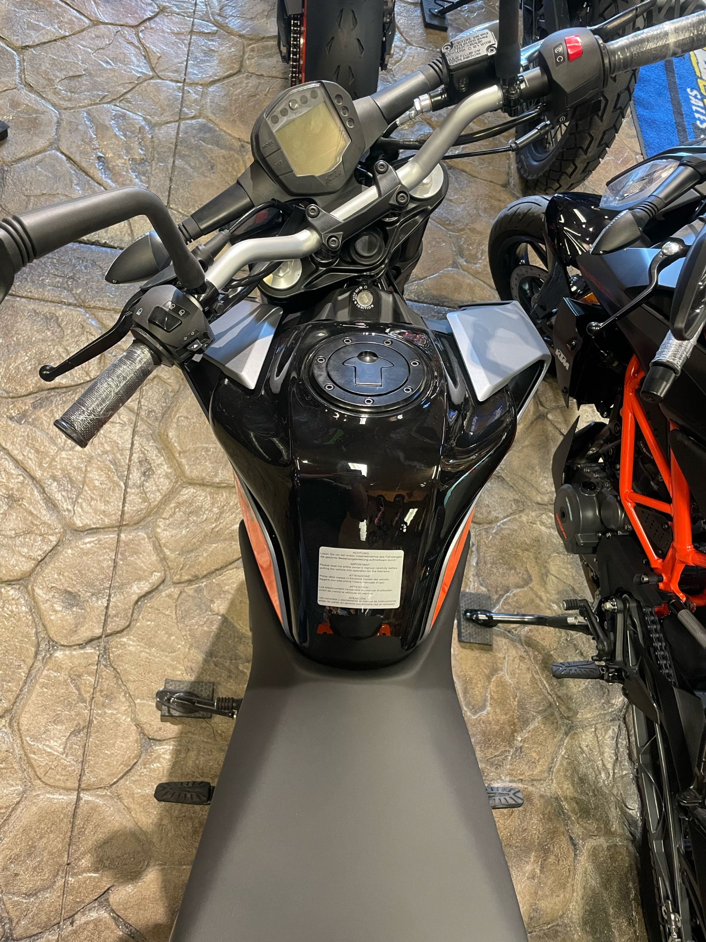 2023 KTM 200 Duke in Troy, New York - Photo 5