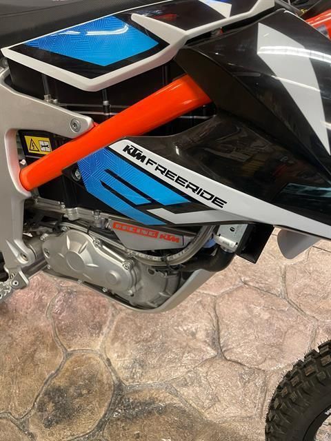 2023 KTM Freeride E-XC in Troy, New York - Photo 4