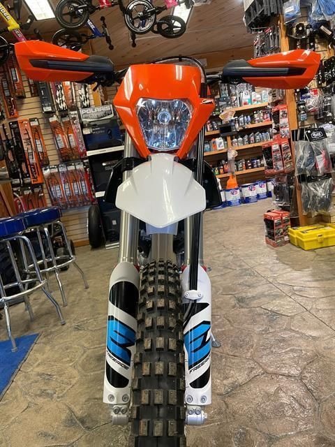 2023 KTM Freeride E-XC in Troy, New York - Photo 13