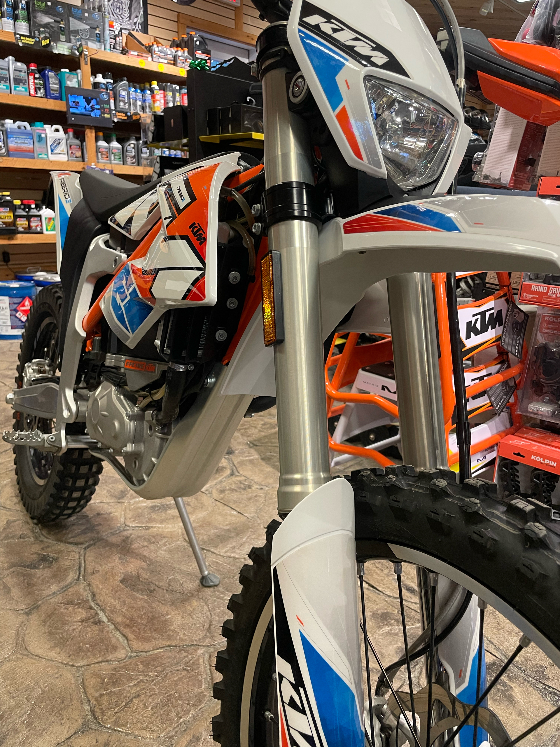 2018 KTM Freeride E-XC NG in Troy, New York - Photo 9