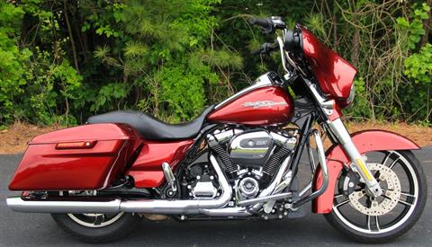 2017 Harley-Davidson Street Glide® Special in Cartersville, Georgia - Photo 1