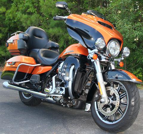 2015 Harley-Davidson Limited Low in Cartersville, Georgia - Photo 2