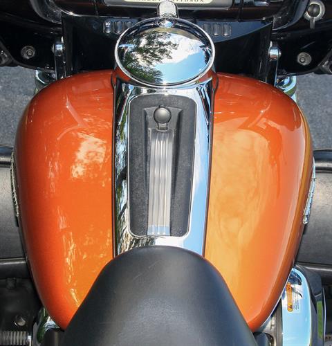 2015 Harley-Davidson Limited Low in Cartersville, Georgia - Photo 11