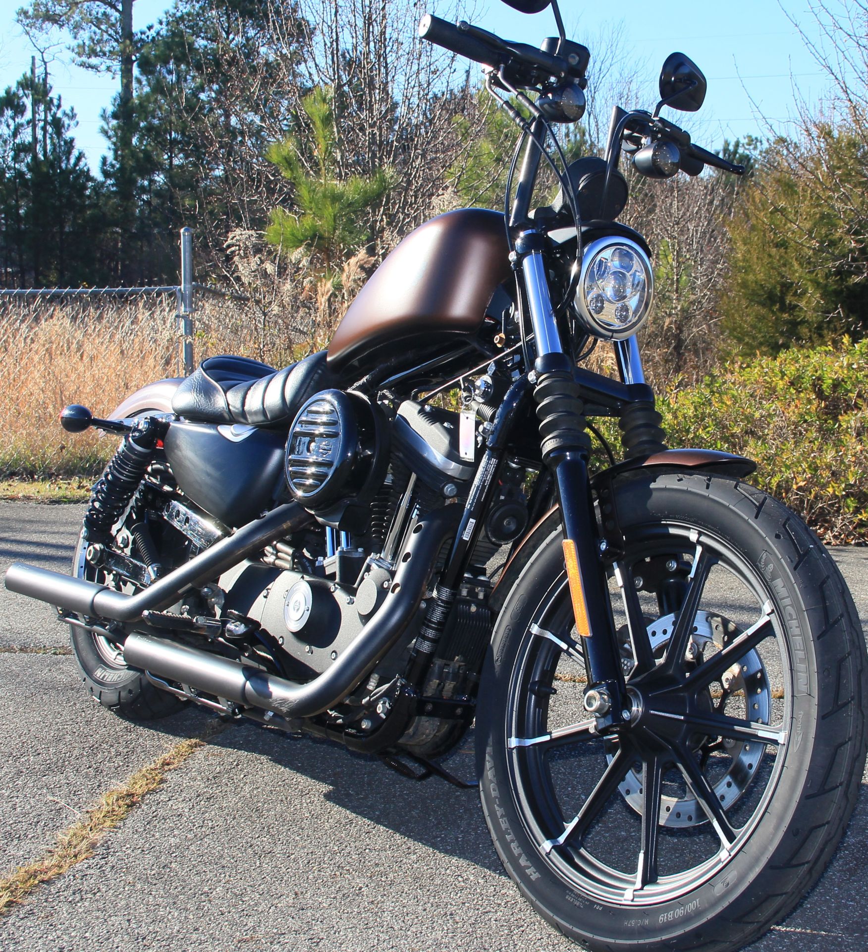 2019 Harley-Davidson 883 Iron in Cartersville, Georgia - Photo 2