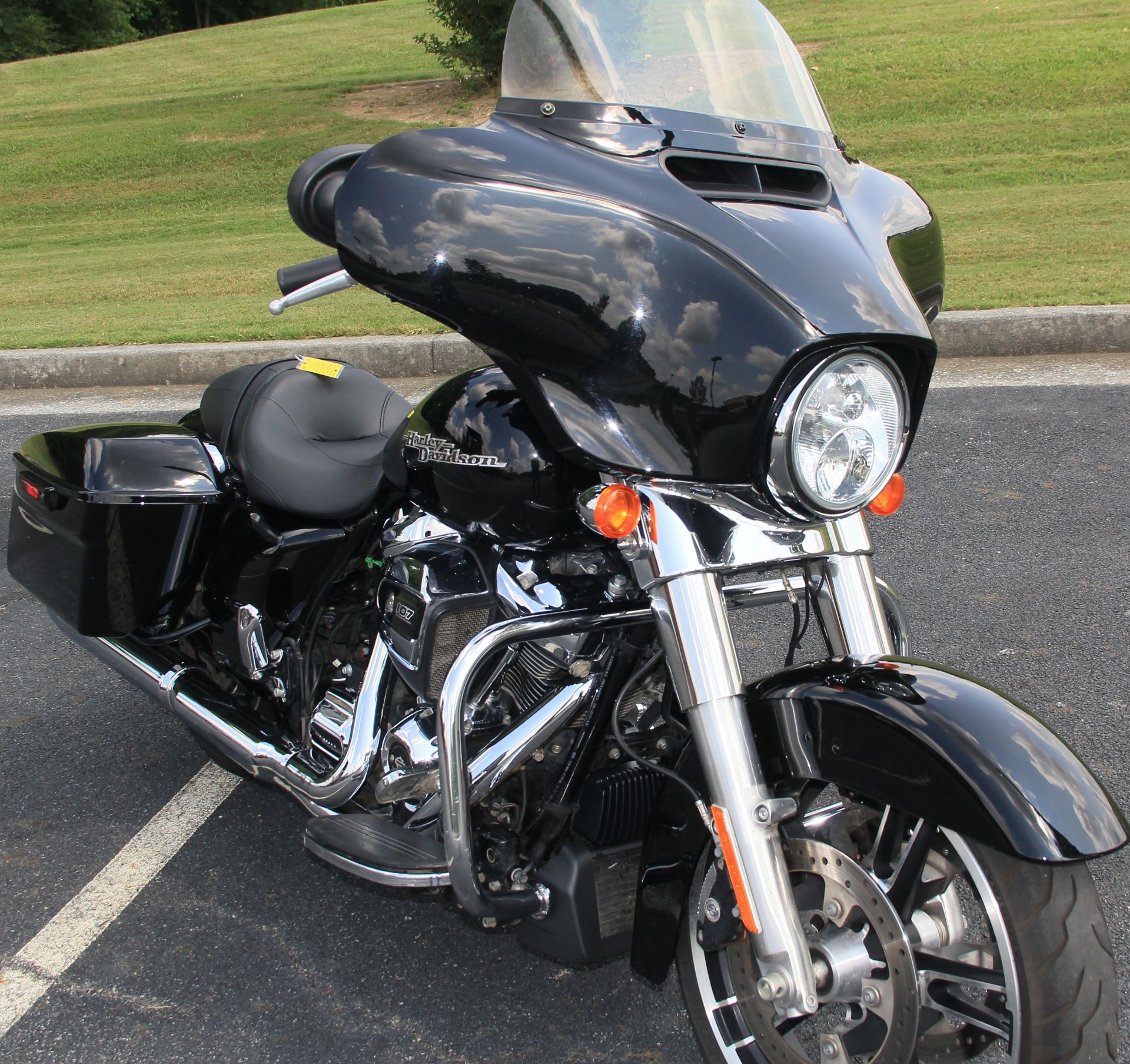 2019 Harley-Davidson Street Glide in Cartersville, Georgia - Photo 2