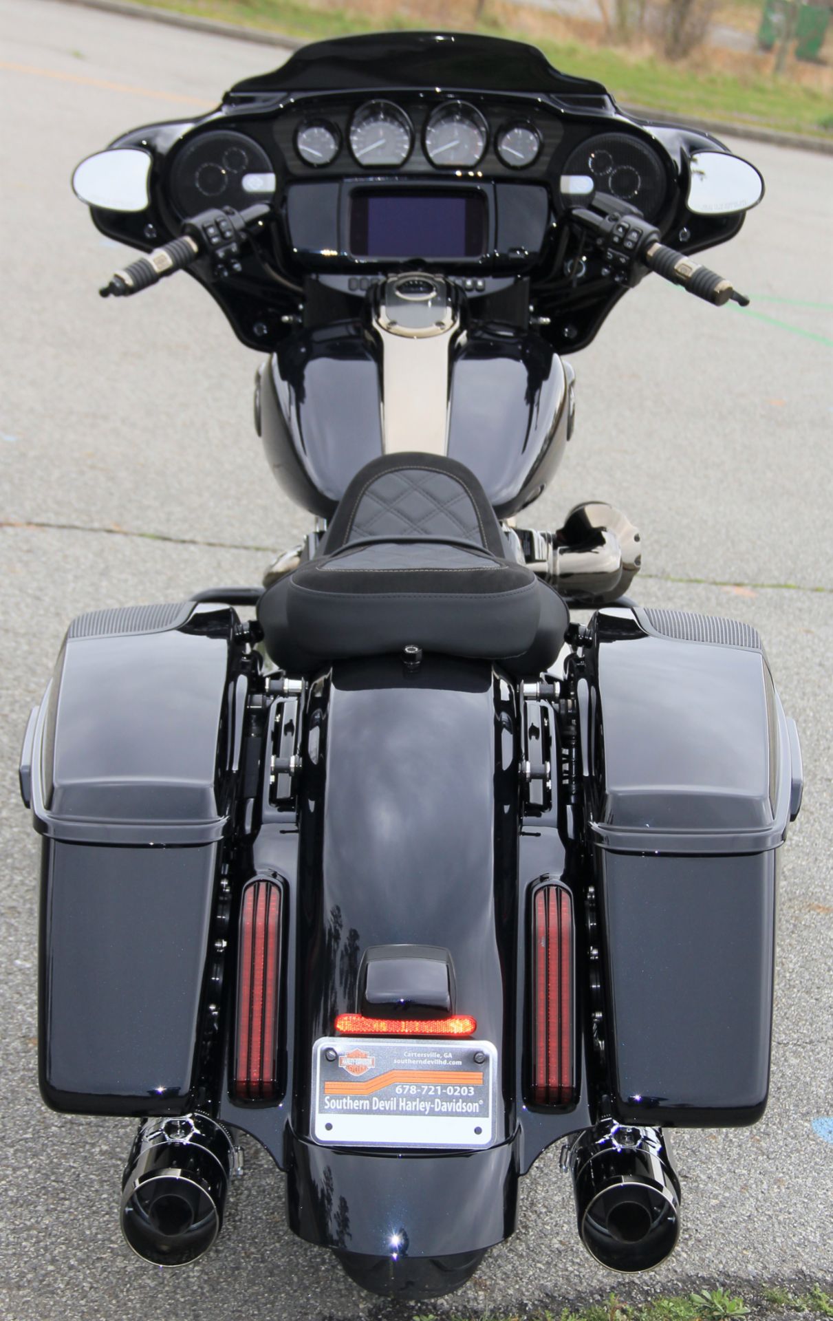 2022 Harley-Davidson CVO™ Street Glide® in Cartersville, Georgia - Photo 6