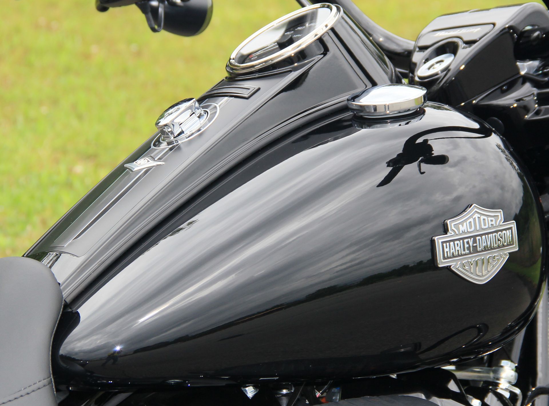 2022 Harley-Davidson Road King® Special for Sale: New, Vivid Black ...