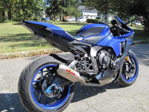 2022 Yamaha YZF-R1 in Metuchen, New Jersey - Photo 2