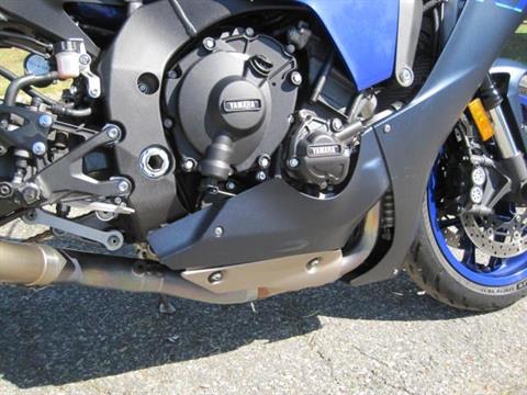 2022 Yamaha YZF-R1 in Metuchen, New Jersey - Photo 4