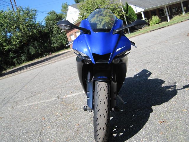 2022 Yamaha YZF-R1 in Metuchen, New Jersey - Photo 10