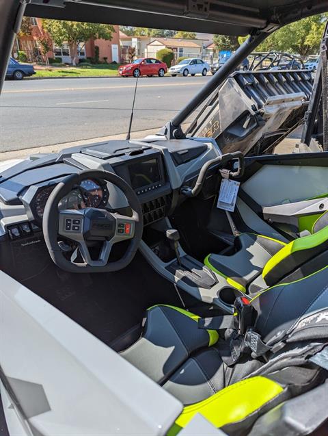 2022 Polaris RZR Turbo R 4 Ultimate in Yuba City, California - Photo 2