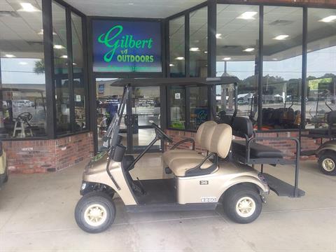 2017 E-Z-GO Golf TXT Electric in Okeechobee, Florida - Photo 2