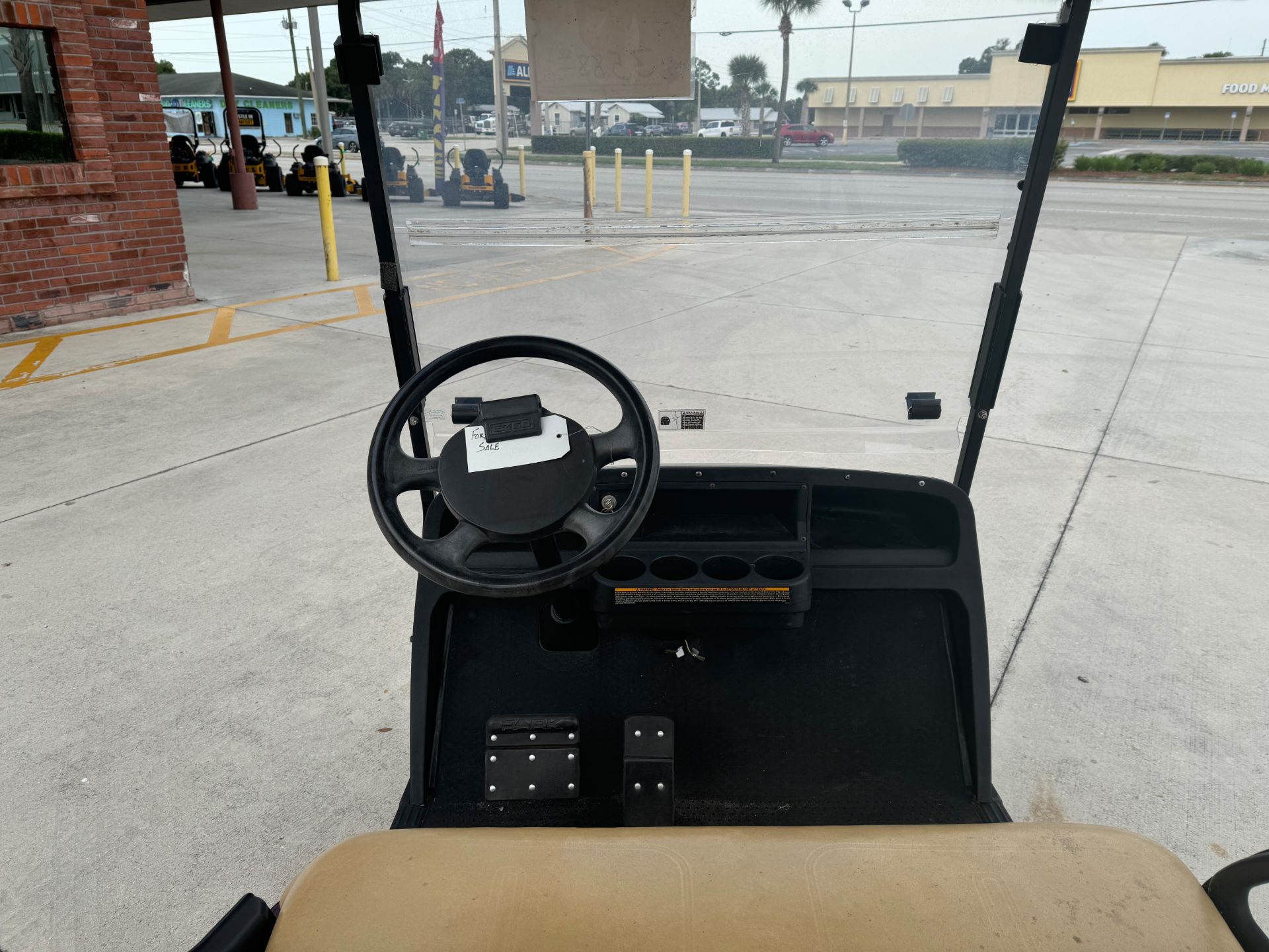 2018 E-Z-GO TXT 48 in Okeechobee, Florida - Photo 8