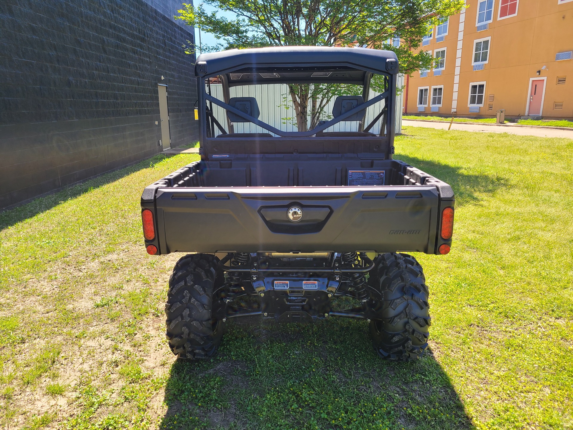 2024 Can-Am Defender XT HD10 in West Monroe, Louisiana - Photo 3