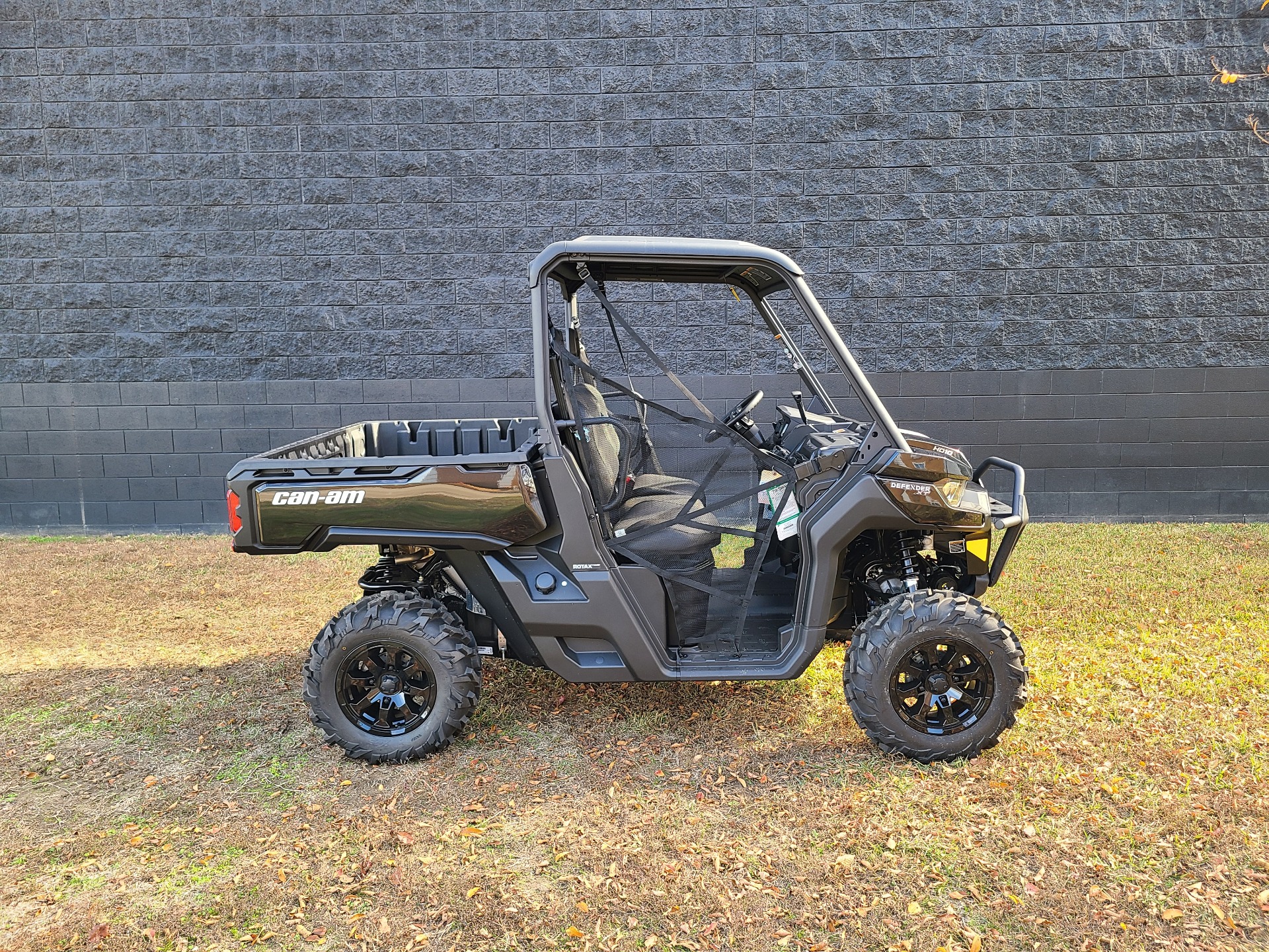 2024 Can-Am Defender XT HD10 in West Monroe, Louisiana - Photo 1